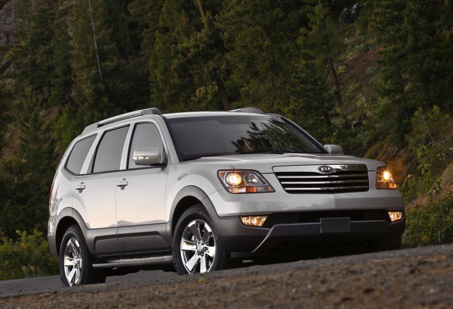  Kia Borrego 2009 года  (фото 244 из 345)